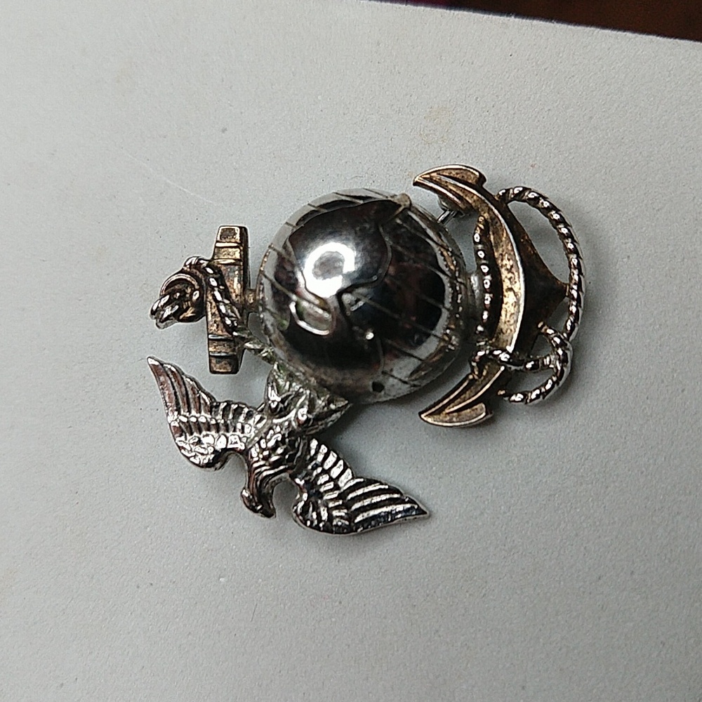 Vintage sterling silver 925 marines brooch pin